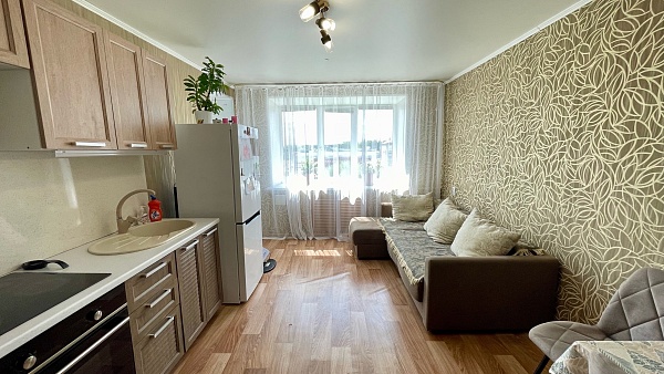 2-к. квартира, 49 м², 5/5 эт.