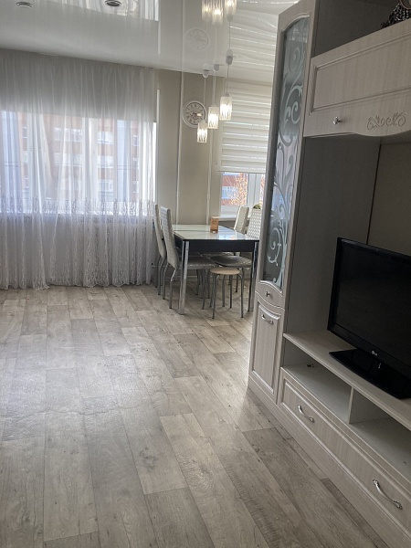 4-к. квартира, 78 м², 3/5 эт.