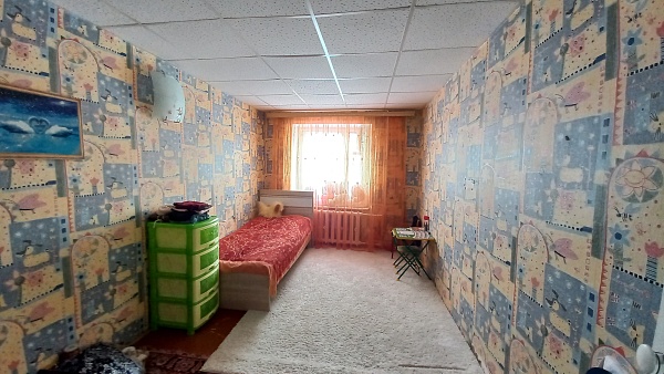 4-к. квартира, 80 м², 2/5 эт.